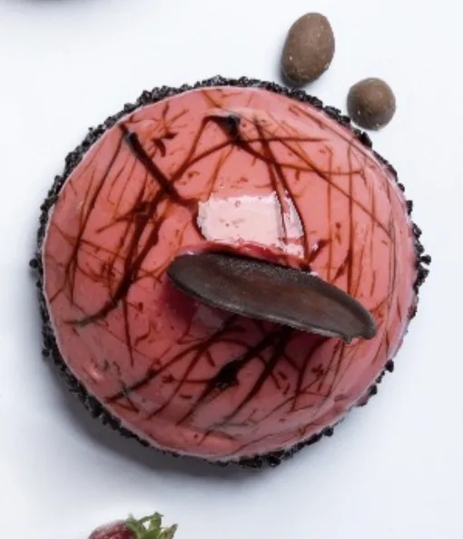 Çilekli kubbe